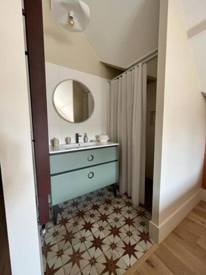Les Palissieres - Chambres D'Hotes Mortagne-sur-Gironde Esterno foto