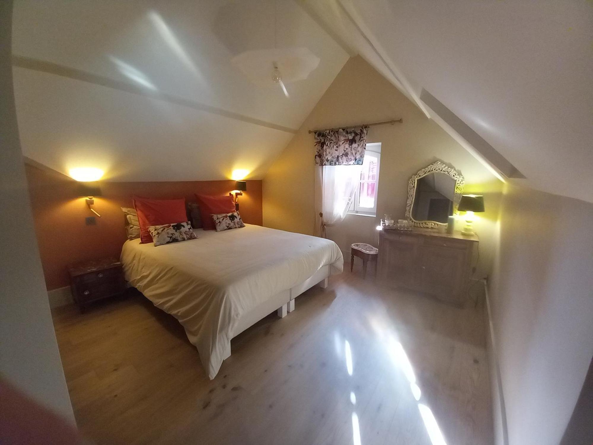 Les Palissieres - Chambres D'Hotes Mortagne-sur-Gironde Esterno foto