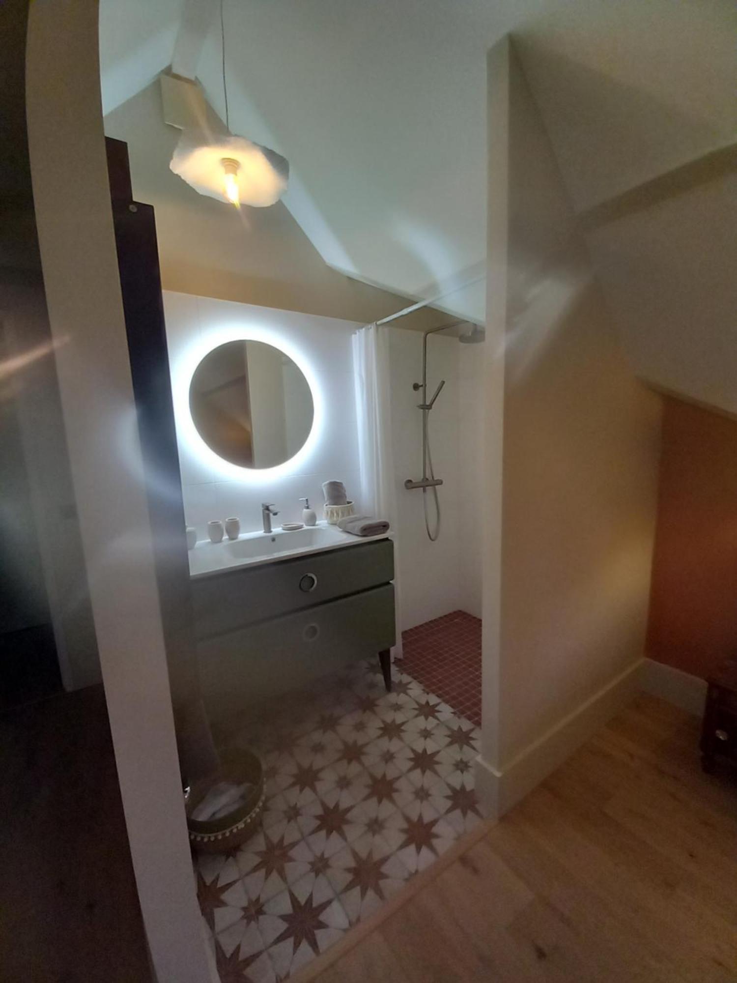 Les Palissieres - Chambres D'Hotes Mortagne-sur-Gironde Esterno foto